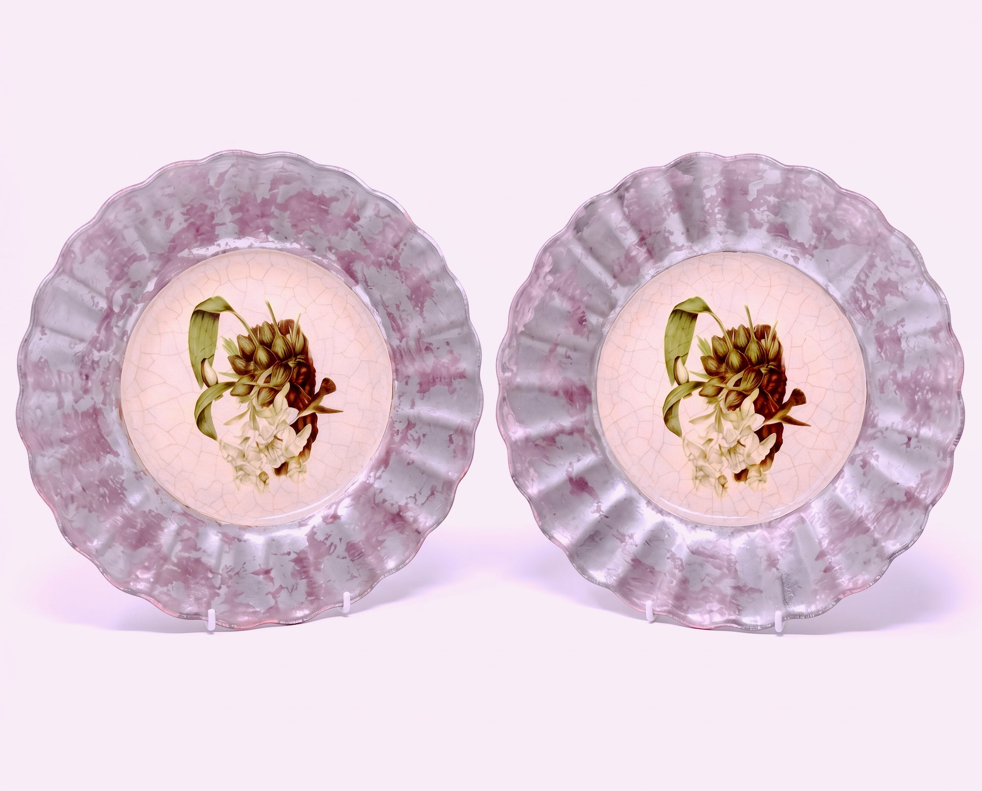 Amethyst Orchid 15" Fluted Charger -White Orchid