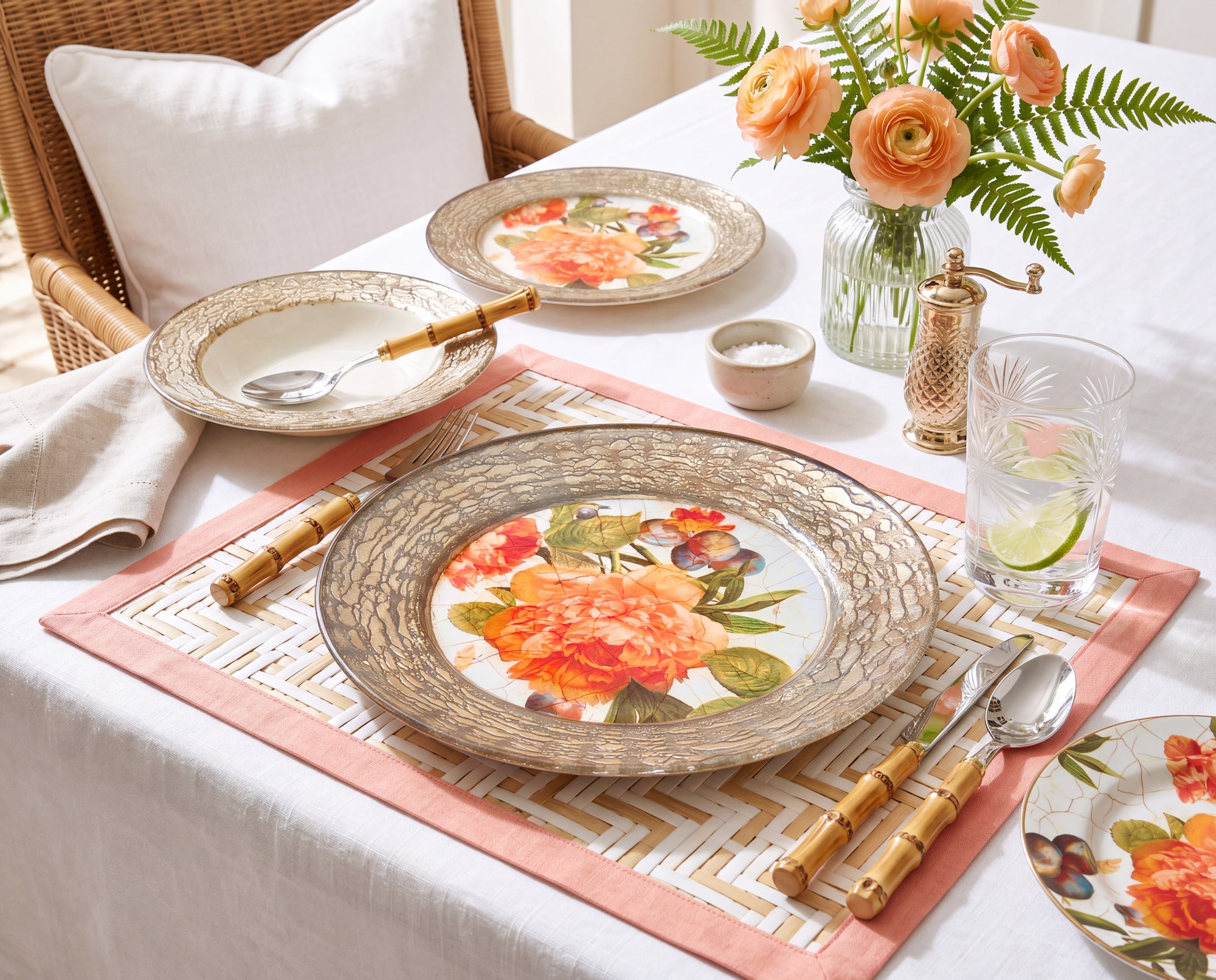 Apricot Peony 8" Round Display & Presentation Plate – Gold Border