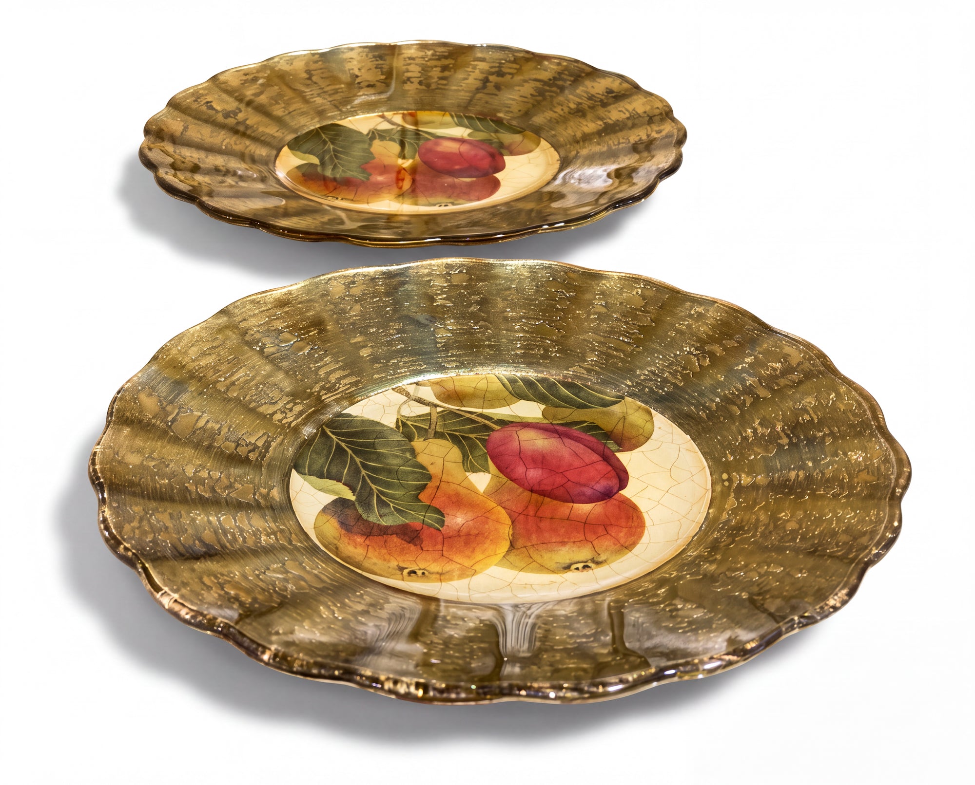 Fruit Orchard 9" Fluted Plate — Pear / Sugar Plum