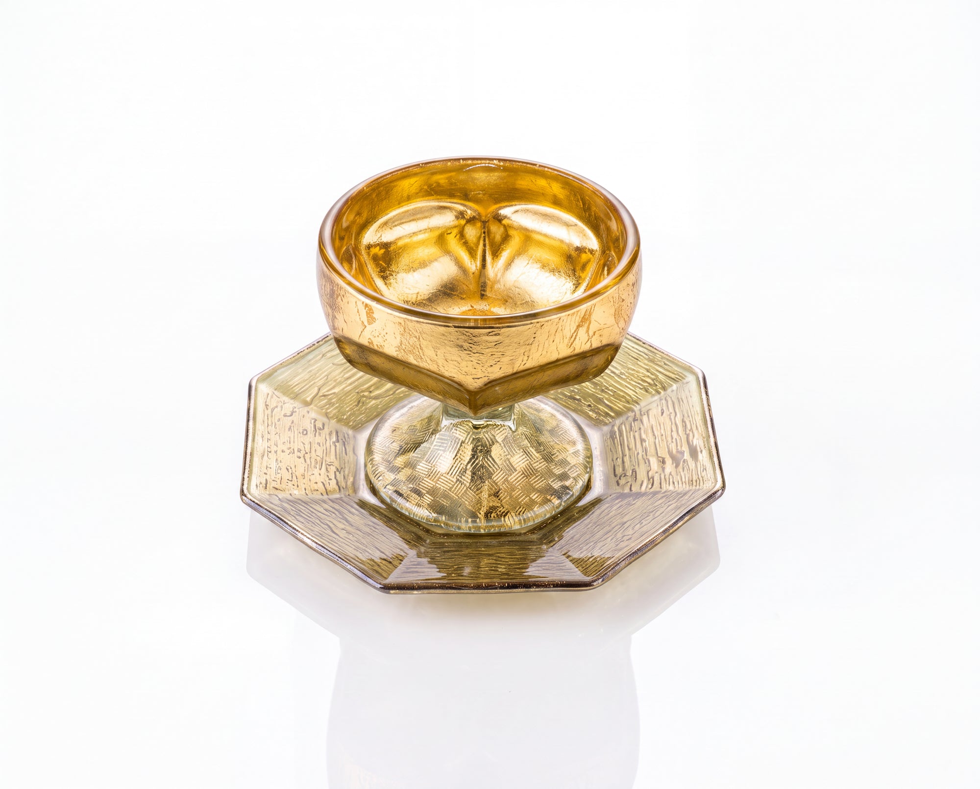 ruit Orchard Golden Pedestal Dessert Cup