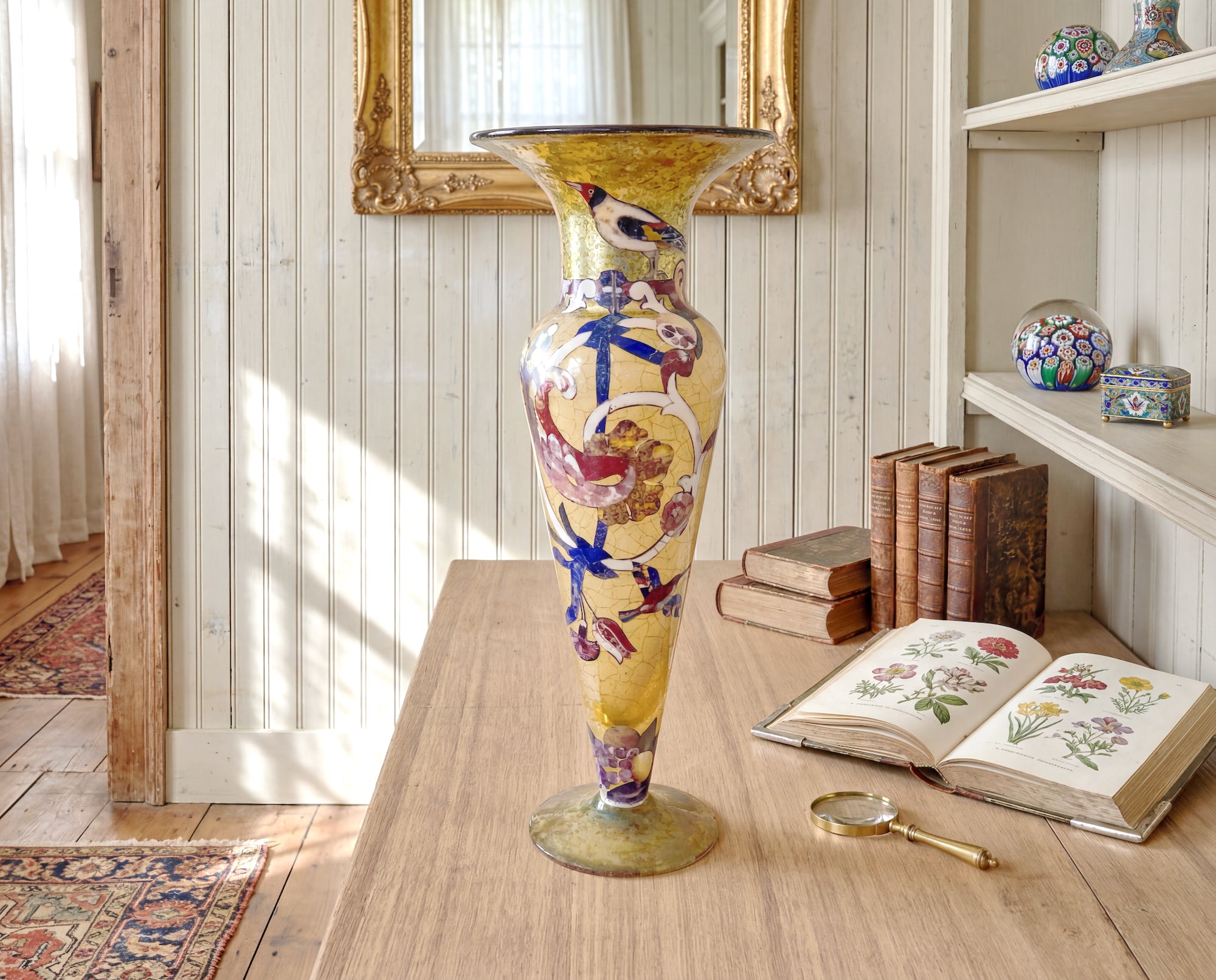 Golden Emporium Vase Pietra Dura Faux Inlaid Semi-Precious Stone Woodpecker
