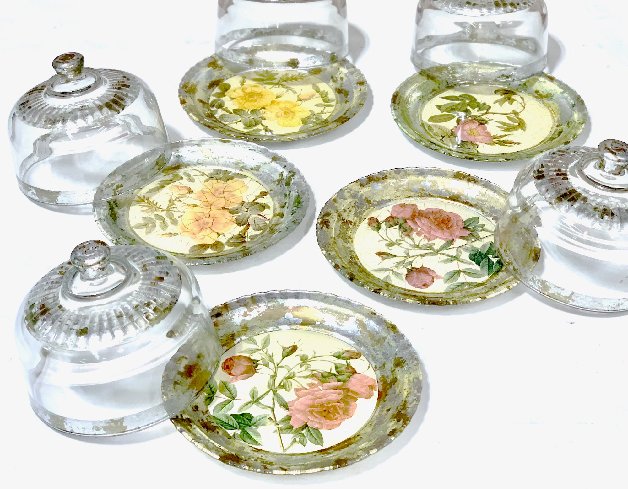 Rosarium Yellow Wild Briar Rose 8" Covered Fromage Server