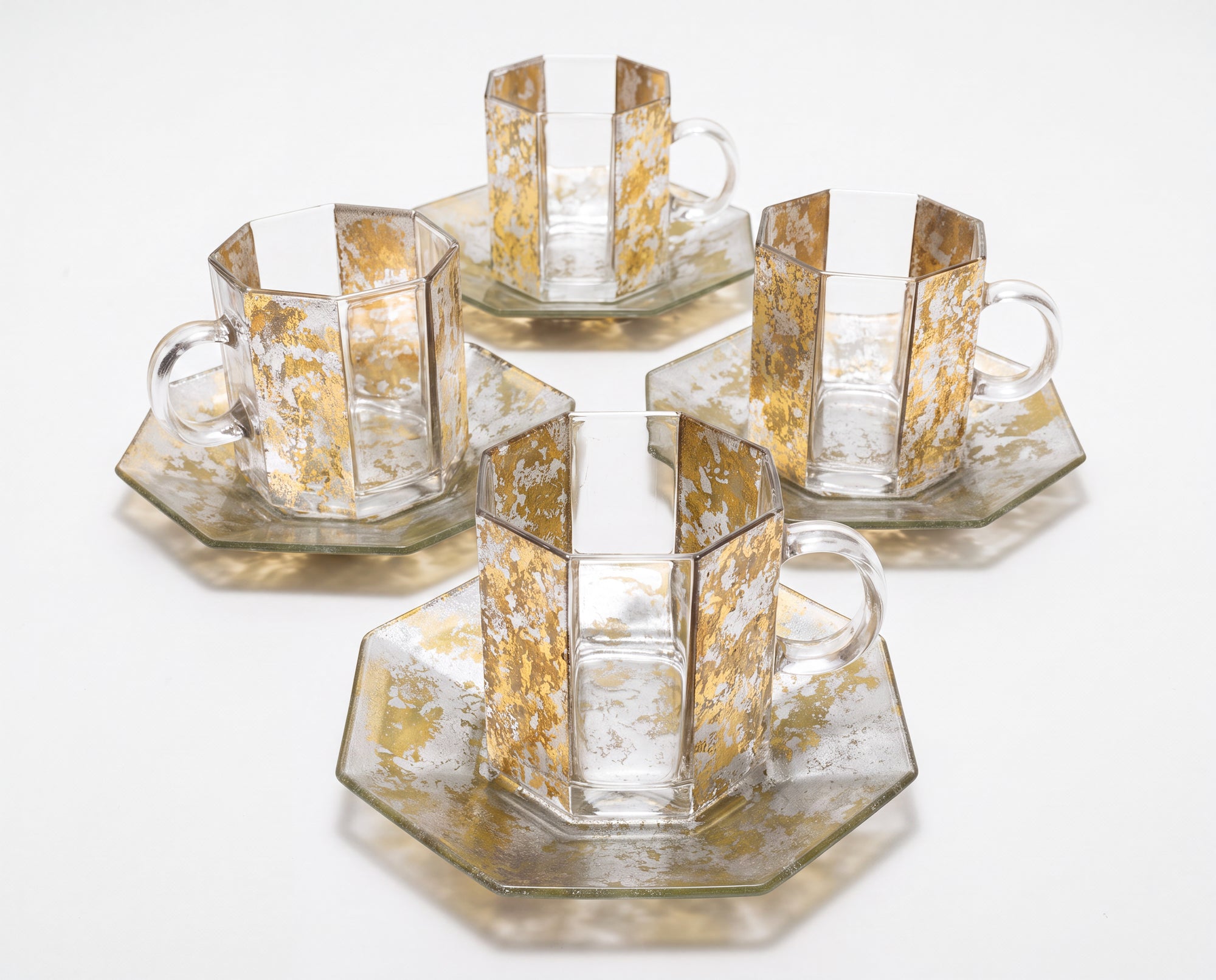 Tri-Gold Octagonal Cup & Saucer Set — 4 Place Settings
