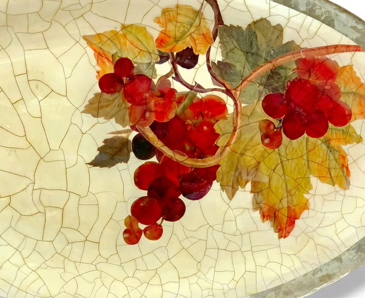 Vineyard 20" × 12" Oval Serving Platter — Red Grape