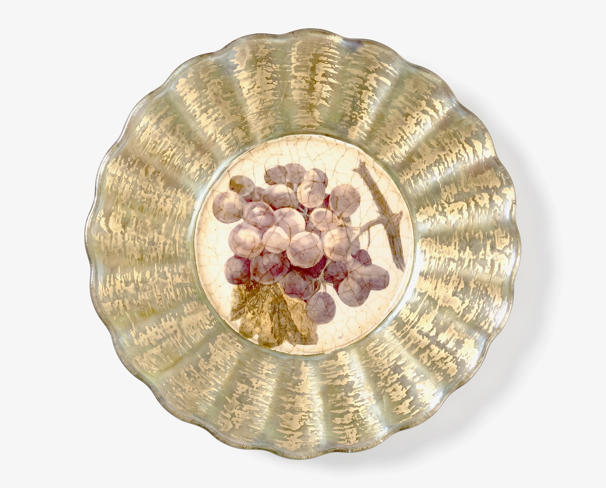 Vineyard 9” Fluted Plate — Plum Grape